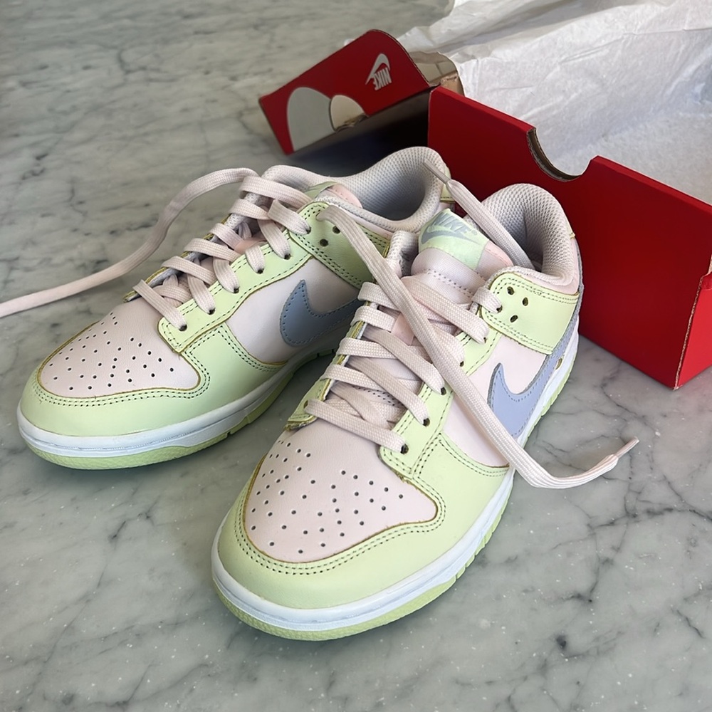 New in box Nike low dunk “Lime Ice” size 6 Kids Green and Gray Sneakers